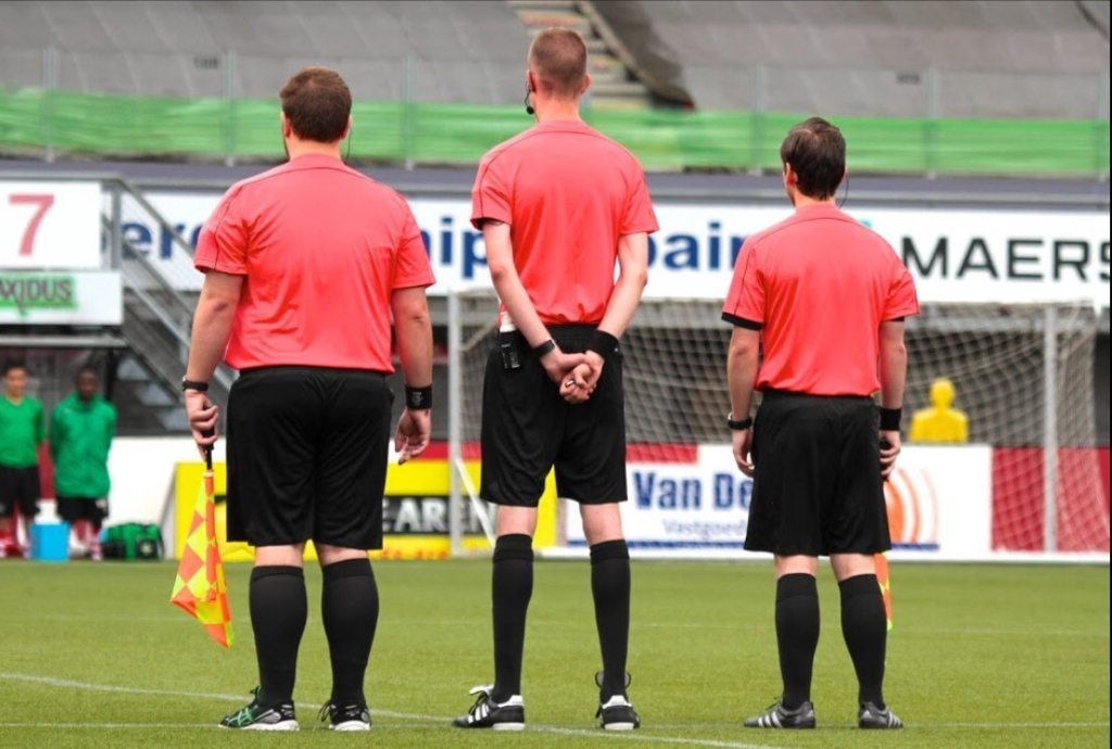 sparta-ado-denhaag-a1-axiwi-communicatie-systeem-scheidsrechters