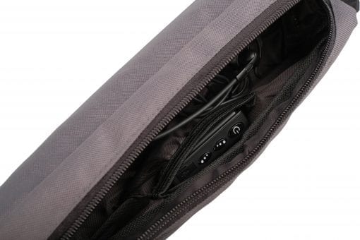 axiwi-ot-005-etui-binnenkant-dia