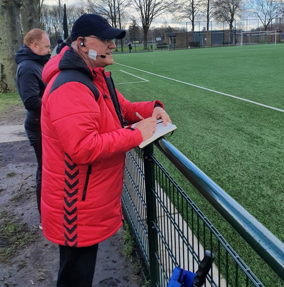 svdu-headset-coaching-coach-scheidsrechter-sportveld svdu-headset-coaching-coach-scheidsrechter-sportveld